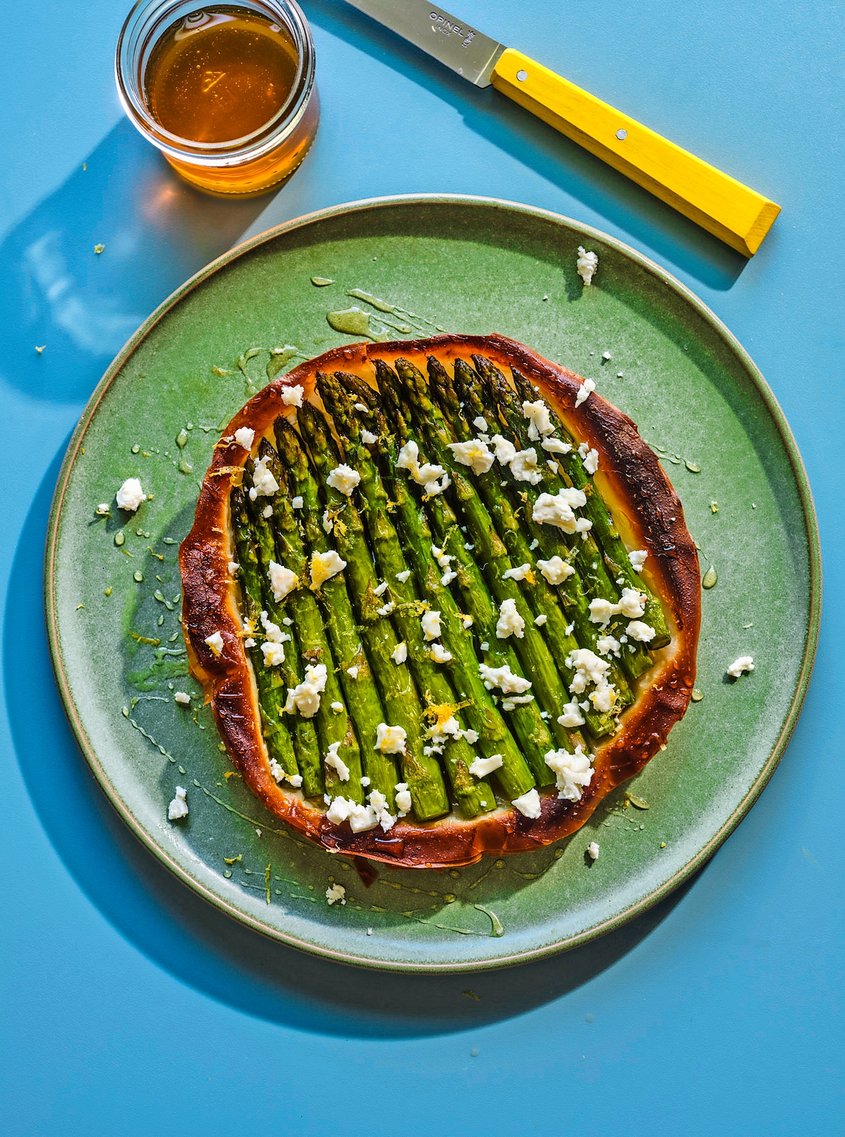 Asparagus and feta tart with honey.
